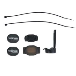 Wahoo Fitness Wahoo Elemnt Roam Bundle - Set Aus GPS-Fahrradcomputer + Tickr 2 Stealth Herzfrequenzmesser + RPM Sp -Sportfahrrad 59202731 04G6ry21yhuHrZZ 1280x1280