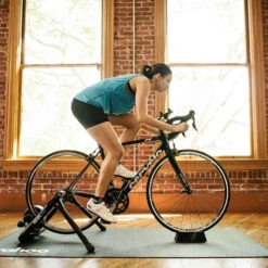 Wahoo Fitness Wahoo Kickr Snap Rollentrainer Wheel-On-Smarttrainer -Sportfahrrad 59203502 02 1280x1280