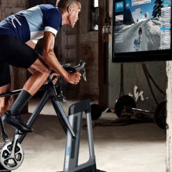 Wahoo Fitness Wahoo Kickr Climb Vorderrad-Neiger Für Rollentrainer-Bergsimulation -Sportfahrrad 59203554 04fZtffMT5k8ttc 1280x1280