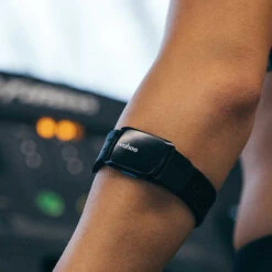 Wahoo Fitness Wahoo Tickr Fit Optischer Herzfrequenzmesser Dualband Bluetooth Smart & ANT+ Pulsmesser -Sportfahrrad 59203880 03UFVVi465AGMGh 1280x1280