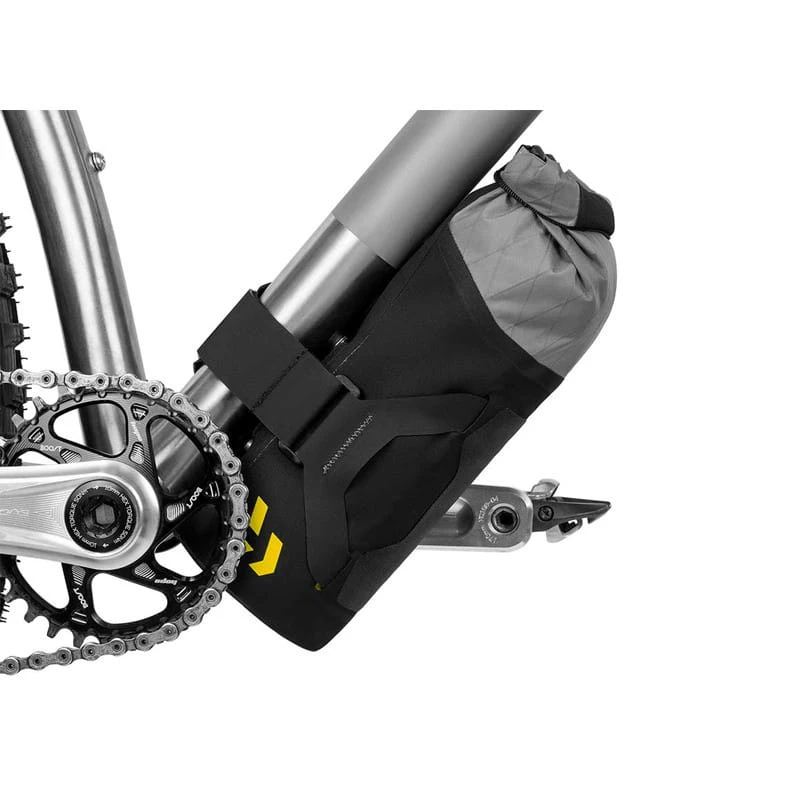 Apidura Backcountry Downtube Pack (1,8 L) - Unterrohrtasche 5 Apidura Backcountry Downtube Pack (1,8 L) - Unterrohrtasche – Bild 3