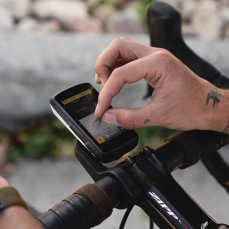 Hammerhead Karoo 2 Custom Color Kit White/Silver Shell - Weiß / Silber 7 Hammerhead Karoo 2 Custom Color Kit White/Silver Shell - Weiß / Silber – Bild 5