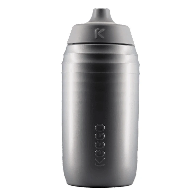 Keego Trinkflasche 500 Ml Silver Stardust - Sportflasche Mit Innenbeschichtung Aus Titan 3 Keego Trinkflasche 500 Ml Silver Stardust - Sportflasche Mit Innenbeschichtung Aus Titan