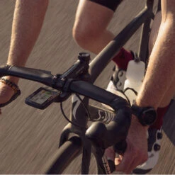 Wahoo Fitness Wahoo Elemnt Roam 2 Bundle (Computer + Tickr 2 Stealth Herzfrequenzmesser + RPM Speed / Cadence Sens -Sportfahrrad 68924779 06H7pRzrQ1w5lmq 1280x1280