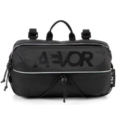 AEVOR Bar Bag Proof Black Lenker- Und Slingtasche 4 Liter - Schwarz -Sportfahrrad 68925497 04 1280x1280